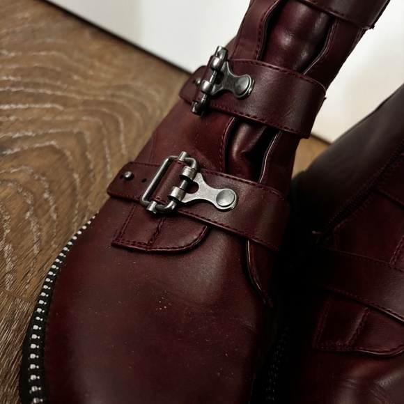 Red Biker Boots - Picture 4 of 7